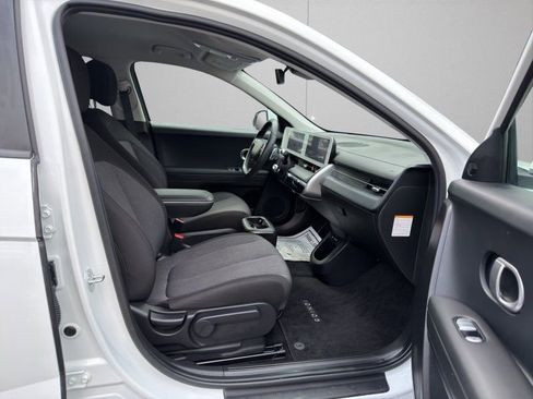 Used 2024 Hyundai Ioniq 5 SE AWD/4WD image 13