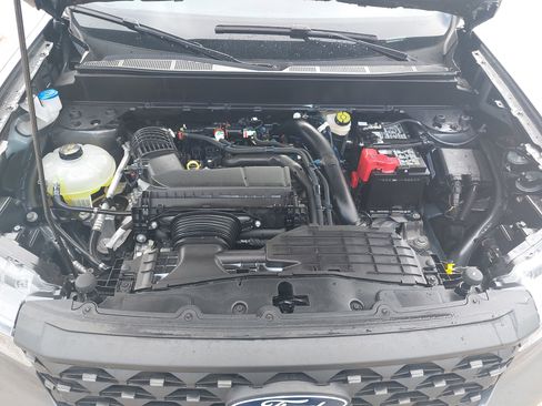 Used 2026 Ford Maverick Lariat w/ 4K Tow Package AWD/4WD image 32