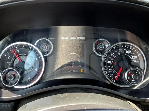 Used 2023 RAM 2500 Tradesman AWD/4WD image 14