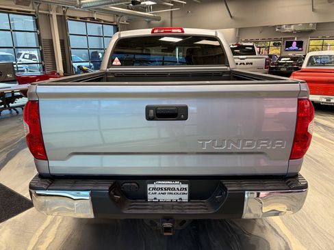 Used 2018 Toyota Tundra SR5 w/ TRD Off Road Package image 34
