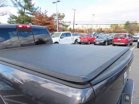 Used 2014 RAM 1500 Laramie w/ Convenience Group image 12