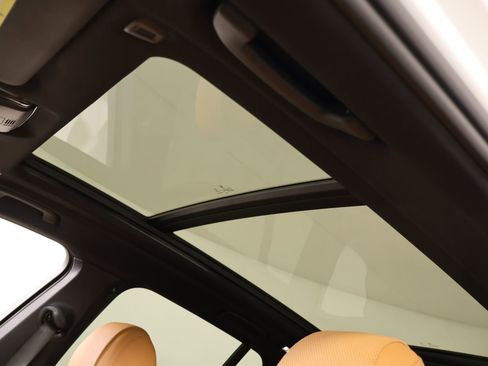 Used 2023 BMW X5 xDrive40i w/ M Sport Package image 16