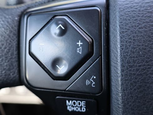 Used 2023 Toyota Tacoma SR AWD/4WD image 22