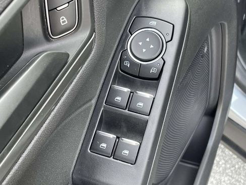 Used 2024 Ford Escape Active w/ Tech Pack #1 AWD/4WD image 6