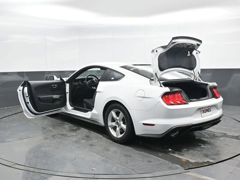 Used 2018 Ford Mustang Coupe RWD image 49