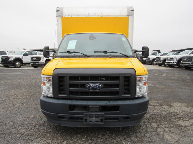 Used 2022 Ford E-350 and Econoline 350 Super Duty RWD image 8
