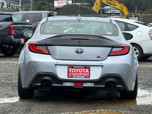 New 2026 Toyota GR86 Premium w/ GR Wheel Package (TMS RWD image 5