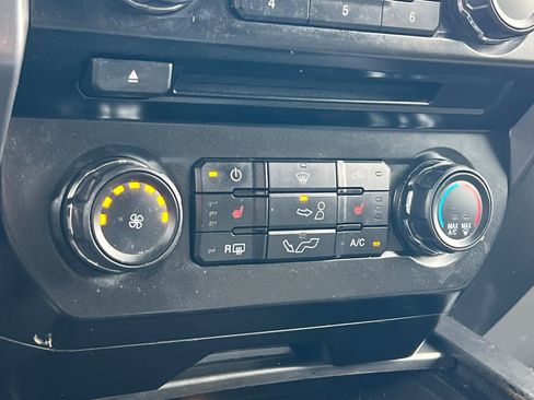 Used 2016 Ford F150 XLT w/ Equipment Group 302A Luxury image 23