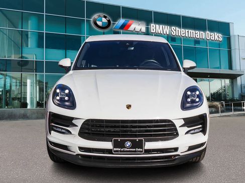 Used 2020 Porsche Macan image 2