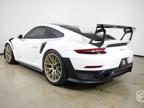 Used 2018 Porsche 911 GT2 RS RWD image 7