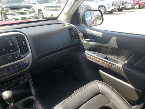 Used 2022 GMC Canyon Denali AWD/4WD image 11