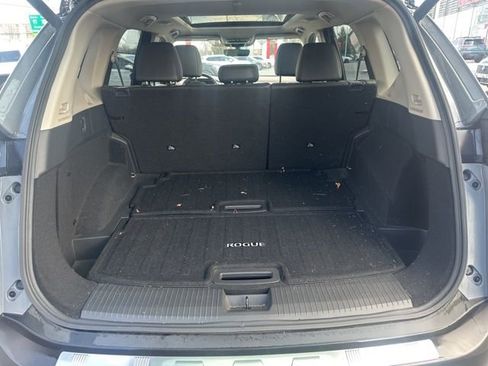 Certified 2023 Nissan Rogue SL w/ SL Premium Package image 13