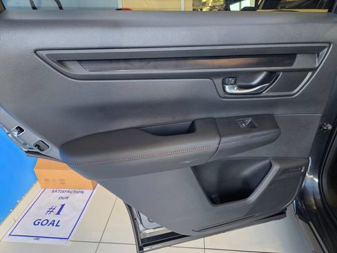 Certified 2025 Honda CR-V Sport image 16