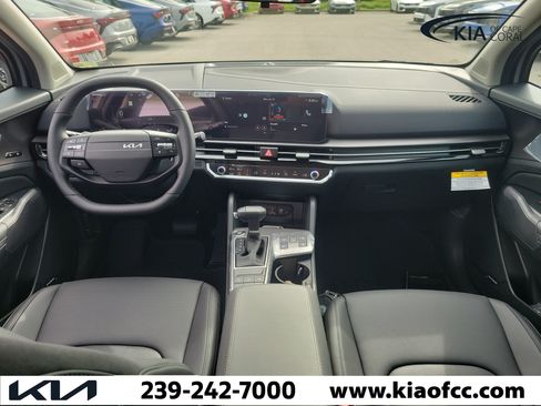 New 2026 Kia Sportage SX FWD image 15