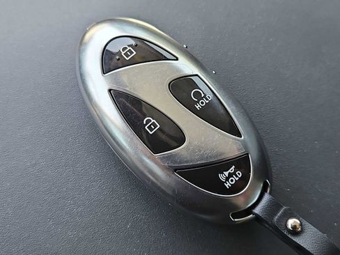 New 2025 Hyundai Sonata Limited image 31