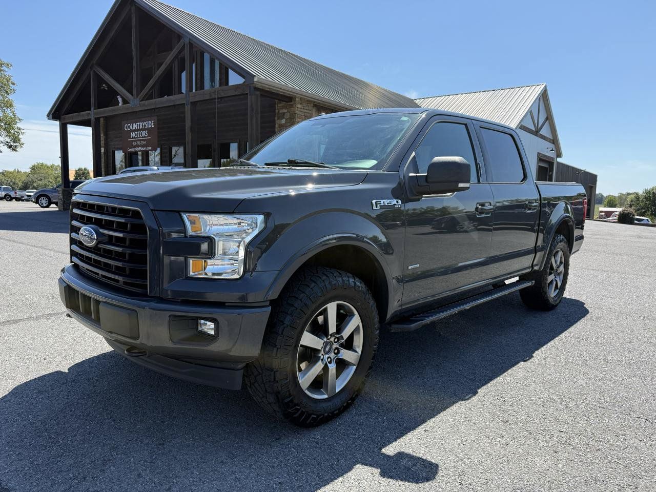 Used 2017 Ford F150 XLT w/ Equipment Group 302A Luxury AWD/4WD image 2