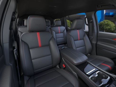 New 2026 Chevrolet Traverse RS FWD image 16