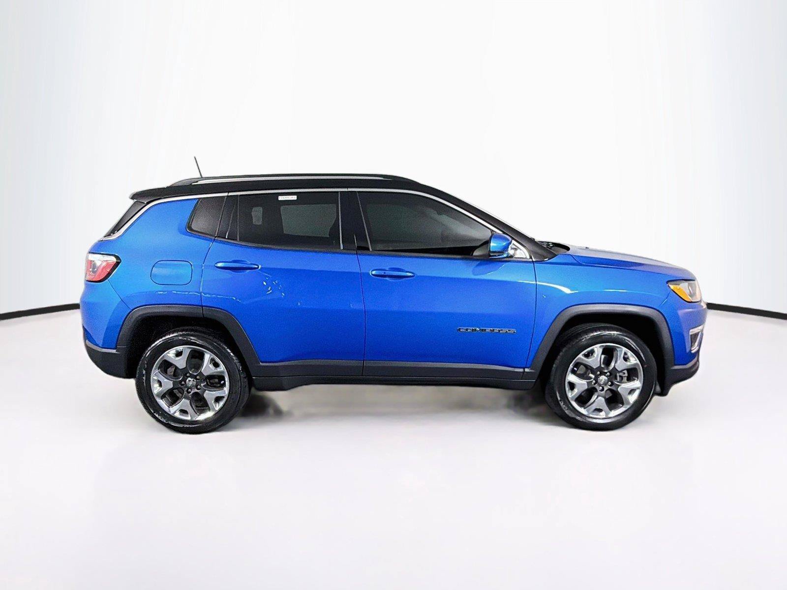 Used 2019 Jeep Compass Limited AWD/4WD image 12