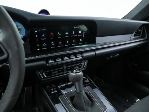 Used 2022 Porsche 911 GT3 image 25