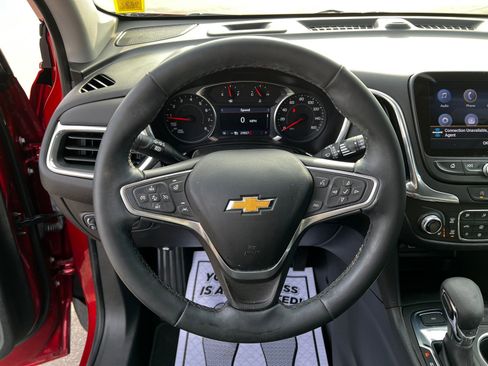 Used 2023 Chevrolet Equinox LT image 14