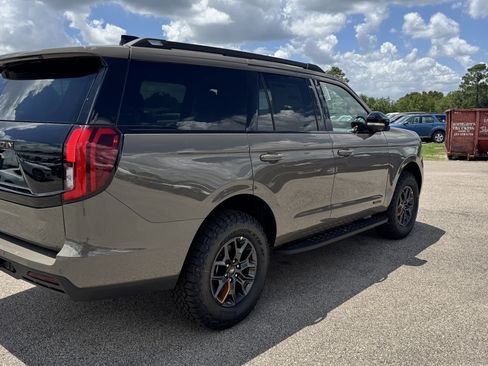 New 2027 Ford Expedition Tremor w/ Driver's Package AWD/4WD image 2