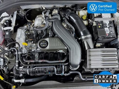 Certified 2025 Volkswagen Jetta Sport image 29