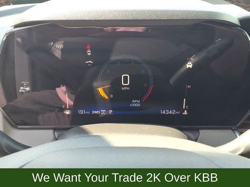 Used 2024 Chevrolet TrailBlazer ACTIV w/ Convenience Package AWD/4WD image 13