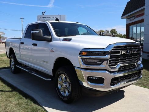 Used 2025 RAM 2500 Big Horn image 3