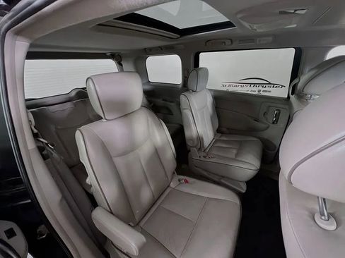 Used 2015 Nissan Quest SL w/ Bose Package FWD image 29