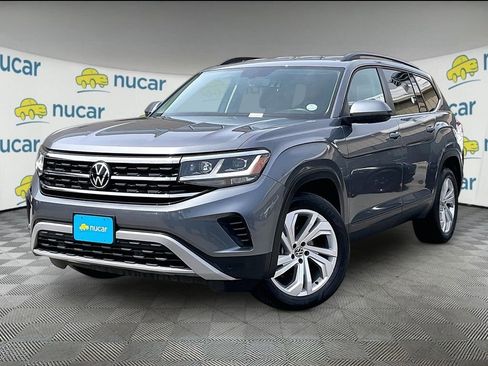 Used 2023 Volkswagen Atlas SE AWD/4WD image 3