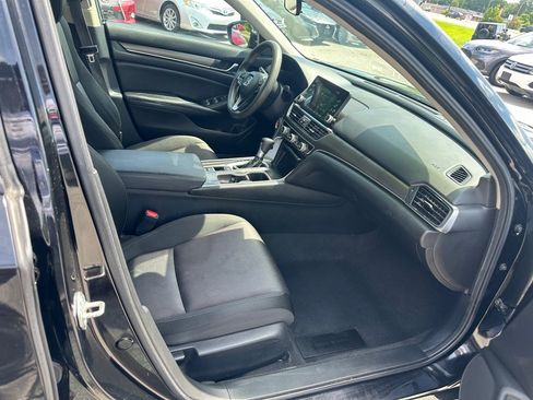 Used 2020 Honda Accord LX image 22
