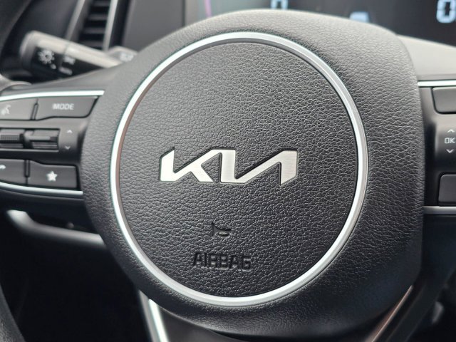 Used 2024 Kia Sportage LX AWD/4WD image 31