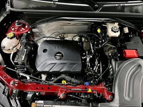 Certified 2025 Chevrolet TrailBlazer LT w/ LT Cold Weather Package AWD/4WD image 28