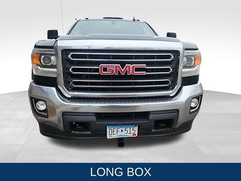 Used 2017 GMC Sierra 2500 SLE image 2