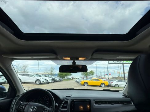 Used 2018 Honda HR-V EX-L image 26