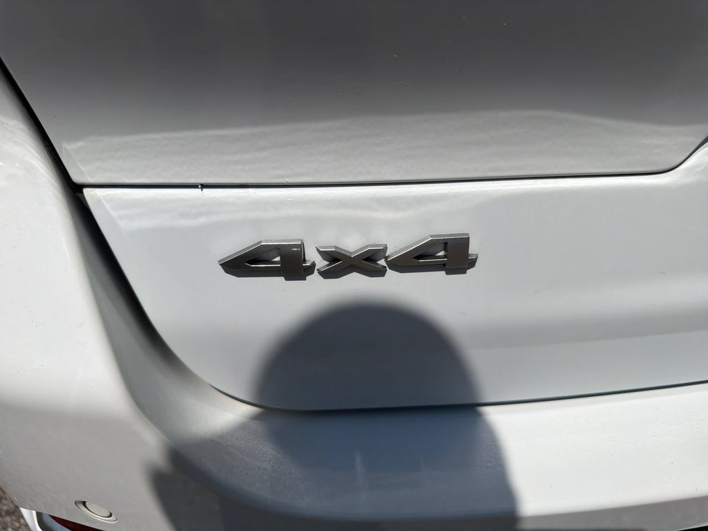 Used 2024 Jeep Grand Cherokee L Summit AWD/4WD image 30