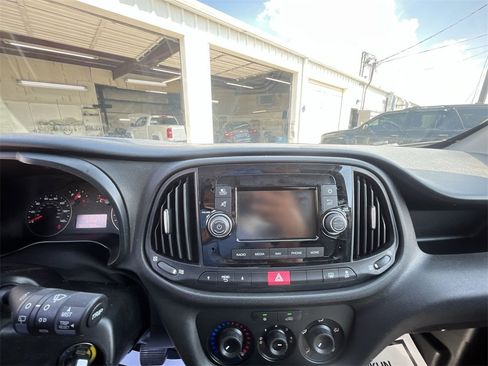 Used 2022 RAM ProMaster City Tradesman w/ Window Group 05 image 16