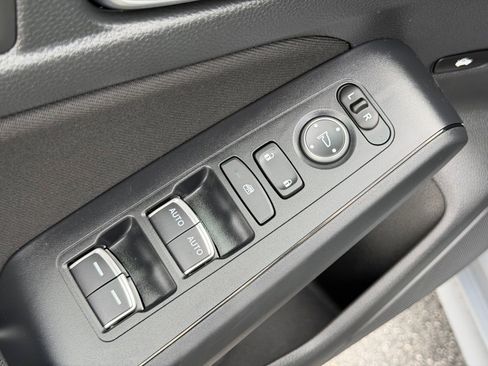 Used 2025 Honda Civic Sport image 14