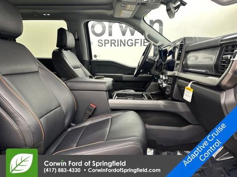 New 2026 Ford F350 Lariat w/ Black Appearance Package image 7