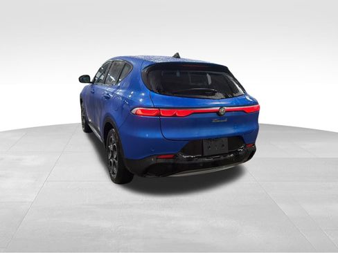 Used 2024 Alfa Romeo Tonale Ti image 7