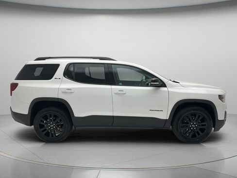 Used 2023 GMC Acadia SLE w/ Driver Convenience Package AWD/4WD image 4