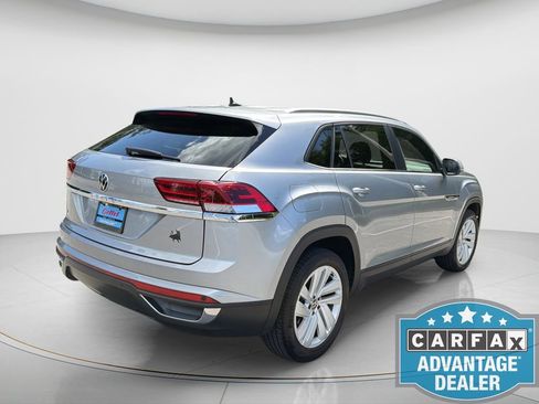 Used 2023 Volkswagen Atlas Cross Sport SE FWD image 6