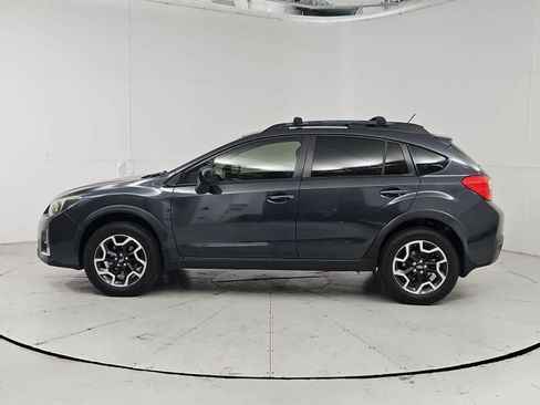 Used 2016 Subaru Crosstrek 2.0i Premium w/ Moonroof Package AWD/4WD image 3