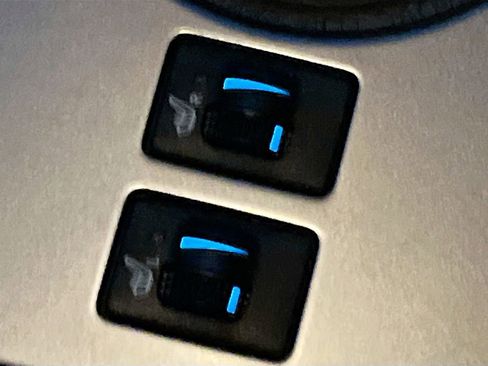 Used 2022 Toyota 4Runner SR5 Premium w/ Moonroof Package image 21