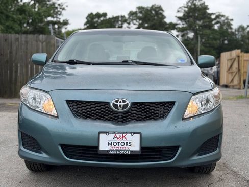 Used 2009 Toyota Corolla XLE FWD image 3