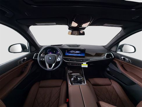 New 2026 BMW X5 xDrive40i image 9
