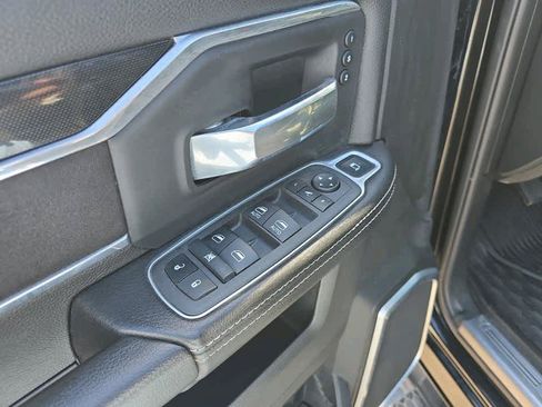 Used 2022 RAM 3500 Laramie AWD/4WD image 19