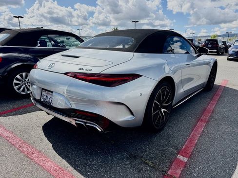 Used 2022 Mercedes-Benz SL 55 AMG 4MATIC image 4