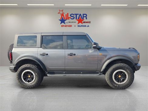 Used 2022 Ford Bronco Badlands w/ Sasquatch Package image 8