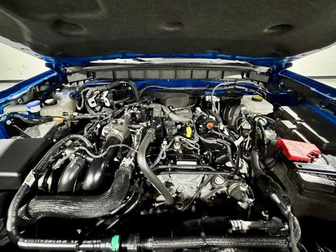 Used 2024 Ford Bronco Big Bend image 12